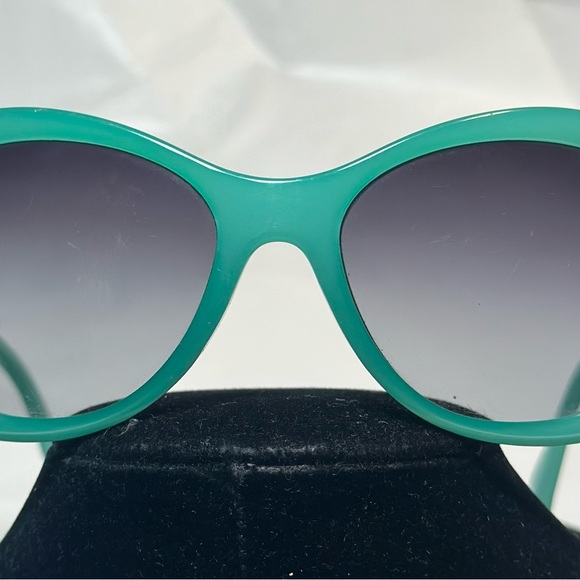 Preloved Authentic Dolce & Gabbana 8083 Turquoise/Gray Gradient Sunglass… - Picture 14 of 17
